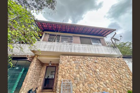 Entrada de casa à venda com 4 quartos, 450m² em Cosme Velho, Rio de Janeiro