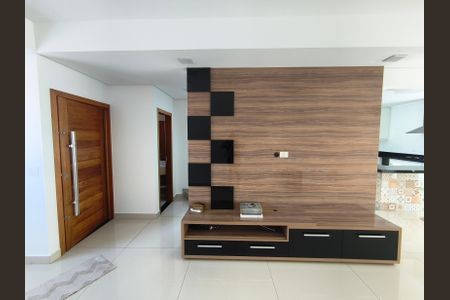 Sala de casa para alugar com 3 quartos, 350m² em Cambuci, São Paulo