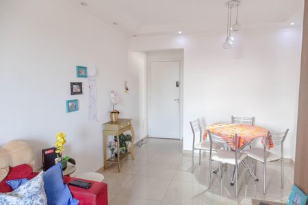 Sala de apartamento para alugar com 2 quartos, 75m² em Gopouva, Guarulhos