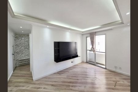 Sala de apartamento para alugar com 2 quartos, 67m² em Jardim Guarulhos, Guarulhos