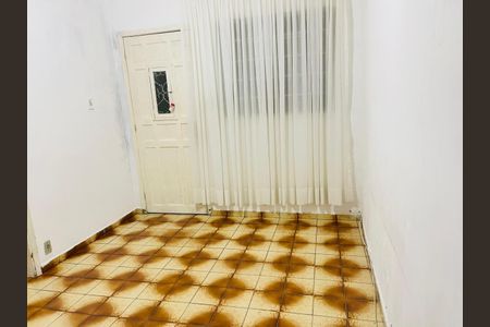 Sala de casa para alugar com 2 quartos, 120m² em Jardim Nelly, São Paulo