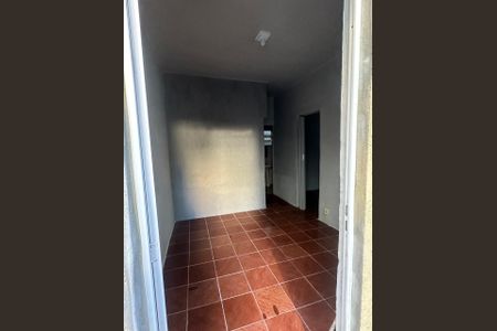 Sala de casa para alugar com 1 quarto, 40m² em Jardim Vinte e Cinco de Agosto, Duque de Caxias