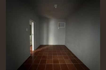 Sala de casa para alugar com 1 quarto, 40m² em Jardim Vinte e Cinco de Agosto, Duque de Caxias