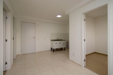 Sala de apartamento para alugar com 2 quartos, 35m² em Jardim Adutora, São Paulo