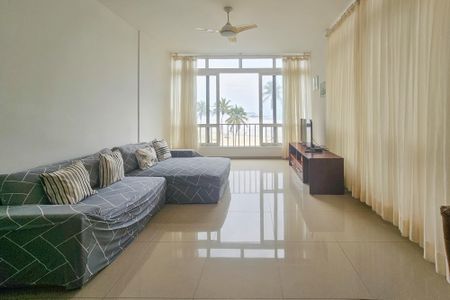 Sala de apartamento para alugar com 4 quartos, 250m² em Barra Funda, Guarujá