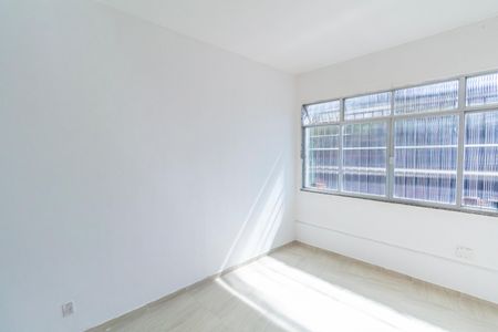 Studio de kitnet/studio para alugar com 1 quarto, 24m² em Cascadura, Rio de Janeiro