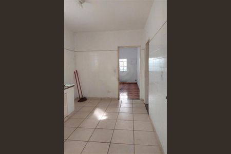 Casa à venda com 2 quartos, 154m² em Parque Luis Mucciolo, São Paulo