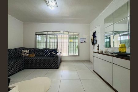 Casa à venda com 3 quartos, 130m² em Jabaquara, São Paulo