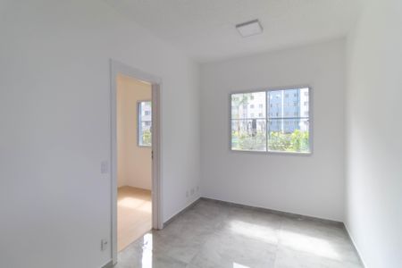 Sala de apartamento para alugar com 2 quartos, 45m² em Cidade São Mateus, São Paulo