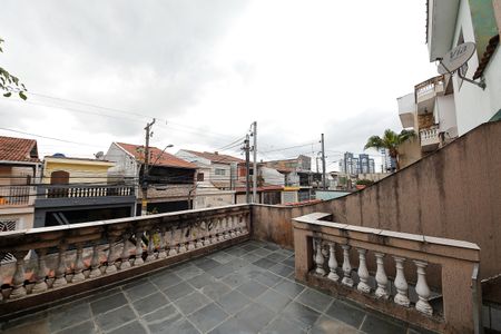 Varanda de casa à venda com 4 quartos, 220m² em Jardim Cotiana, São Paulo