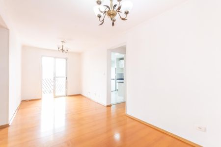 Sala de apartamento à venda com 2 quartos, 60m² em Veloso, Osasco