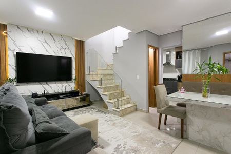 Sala de casa à venda com 3 quartos, 149m² em Vila Nova Savoia, São Paulo