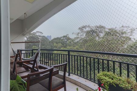 Varanda de apartamento à venda com 3 quartos, 154m² em Cidade São Francisco , São Paulo