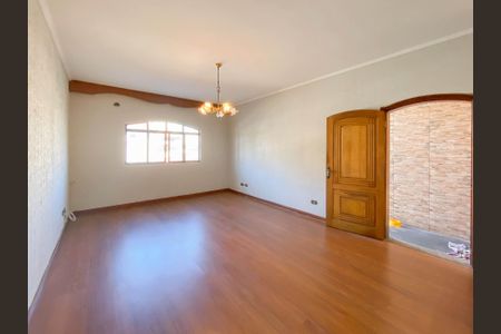 Sala de casa à venda com 4 quartos, 207m² em Jardim Pinheiros, São Paulo