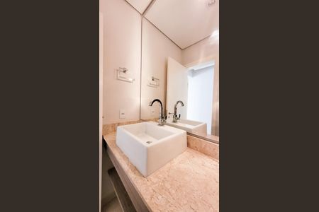 Lavabo de casa de condomínio à venda com 4 quartos, 374m² em Jardim do Sol, Campinas