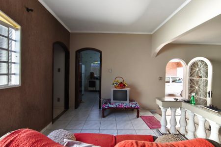 Sala de Estar de casa à venda com 3 quartos, 225m² em Jardim do Trevo, Campinas
