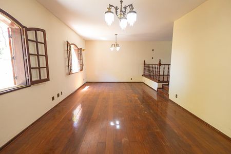 Sala de casa para alugar com 5 quartos, 453m² em Pampulha, Belo Horizonte