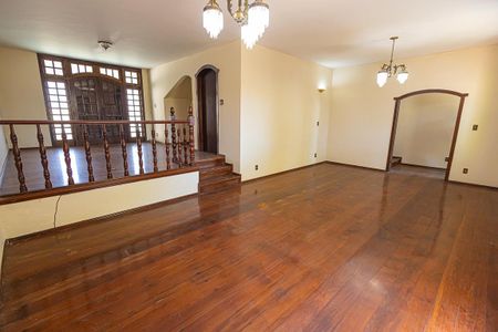 Sala de casa para alugar com 5 quartos, 453m² em Pampulha, Belo Horizonte