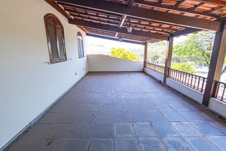Varanda da Sala 3 de casa para alugar com 5 quartos, 453m² em Pampulha, Belo Horizonte