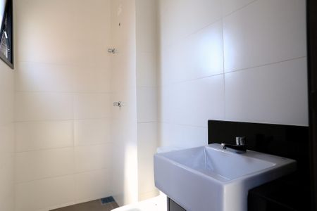 Banheiro da Suíte de apartamento para alugar com 1 quarto, 40m² em Santa Efigênia, Belo Horizonte