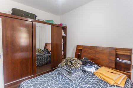 Quarto 1 de casa à venda com 3 quartos, 300m² em Esplanada, Belo Horizonte