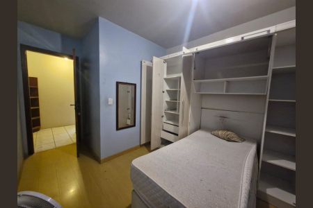 Quarto 2 de casa à venda com 4 quartos, 137m² em Serraria, Porto Alegre