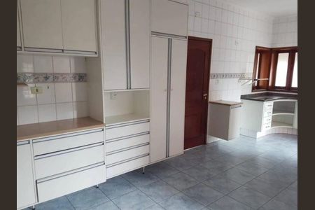 Casa para alugar com 184m², 3 quartos e 2 vagas