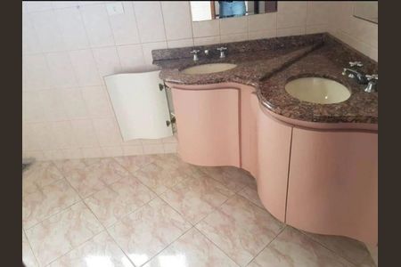 Casa para alugar com 184m², 3 quartos e 2 vagas