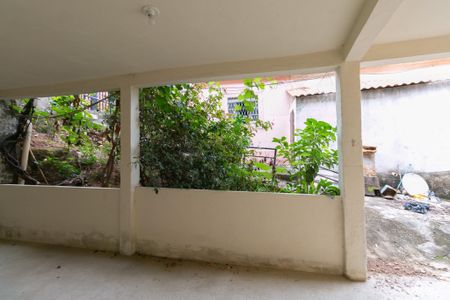 Vista Sala de casa para alugar com 3 quartos, 120m² em Letícia, Belo Horizonte