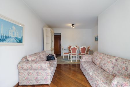 Sala de apartamento para alugar com 2 quartos, 84m² em Vila Progredior, São Paulo