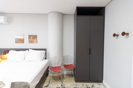 Studio de kitnet/studio para alugar com 1 quarto, 26m² em Centro Histórico, Porto Alegre