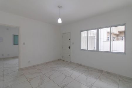 Sala de casa à venda com 3 quartos, 180m² em Vila Adelaide Perella, Guarulhos