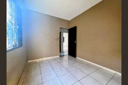 Casa para alugar com 2 quartos, 137m² em Milionários, Belo Horizonte