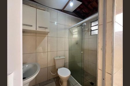 Casa para alugar com 2 quartos, 137m² em Milionários, Belo Horizonte