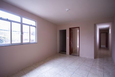 Sala de casa para alugar com 2 quartos, 70m² em Porto da Pedra, São Gonçalo