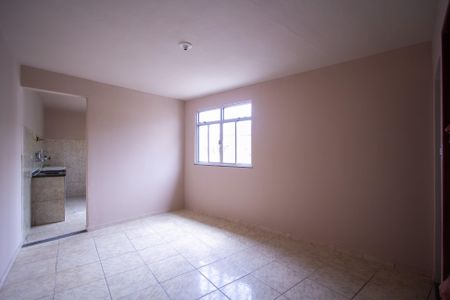 Sala de casa para alugar com 2 quartos, 70m² em Porto da Pedra, São Gonçalo