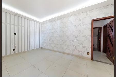 Sala de casa para alugar com 3 quartos, 761m² em Jardim Atlântico, Belo Horizonte