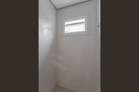 Banheiro de kitnet/studio à venda com 1 quarto, 33m² em Bom Fim, Porto Alegre