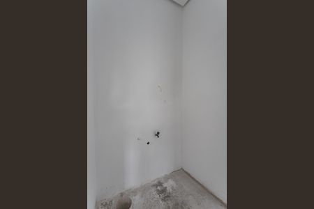 Banheiro de kitnet/studio à venda com 1 quarto, 33m² em Bom Fim, Porto Alegre