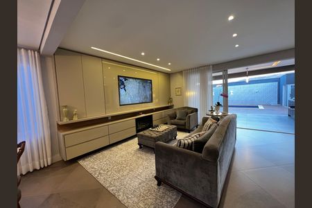 Casa à venda com 3 quartos, 323m² em Vale do Sol, Nova Lima