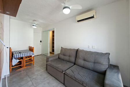 Sala de apartamento para alugar com 2 quartos, 72m² em Ocian, Praia Grande