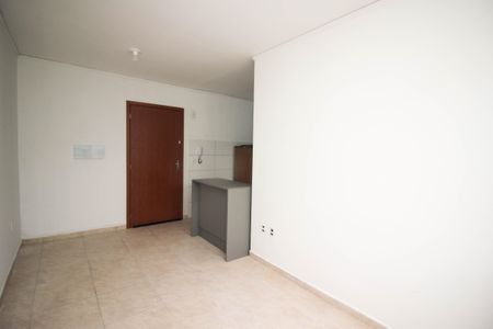Sala de apartamento para alugar com 2 quartos, 50m² em Chapéu do Sol, Porto Alegre