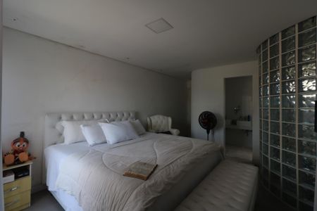 Suíte 1 de casa à venda com 4 quartos, 490m² em Osvaldo Cruz, São Caetano do Sul