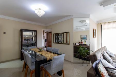 Sala de apartamento para alugar com 3 quartos, 230m² em Vila Galvão, Guarulhos