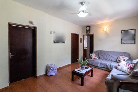 Sala de casa para alugar com 3 quartos, 1459m² em Vila Campo Grande, São Paulo