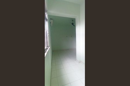 Quarto de casa de condomínio à venda com 3 quartos, 200m² em Manguinhos, Rio de Janeiro