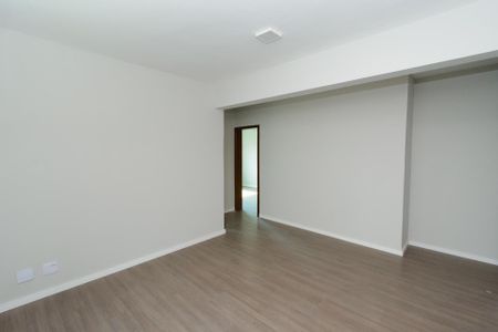 Sala de apartamento para alugar com 5 quartos, 274m² em Inconfidentes, Contagem