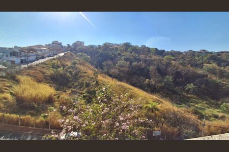 Foto 10 de apartamento à venda com 3 quartos, 120m² em Arvoredo II, Contagem