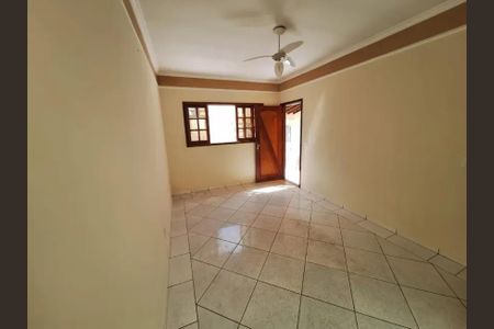 Casa para alugar com 2 quartos, 89m² em Nova Gameleira, Belo Horizonte