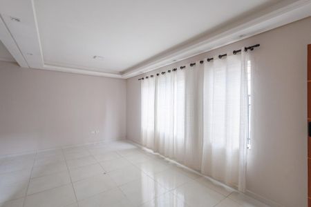 Sala de casa para alugar com 3 quartos, 166m² em Centro, Taubaté